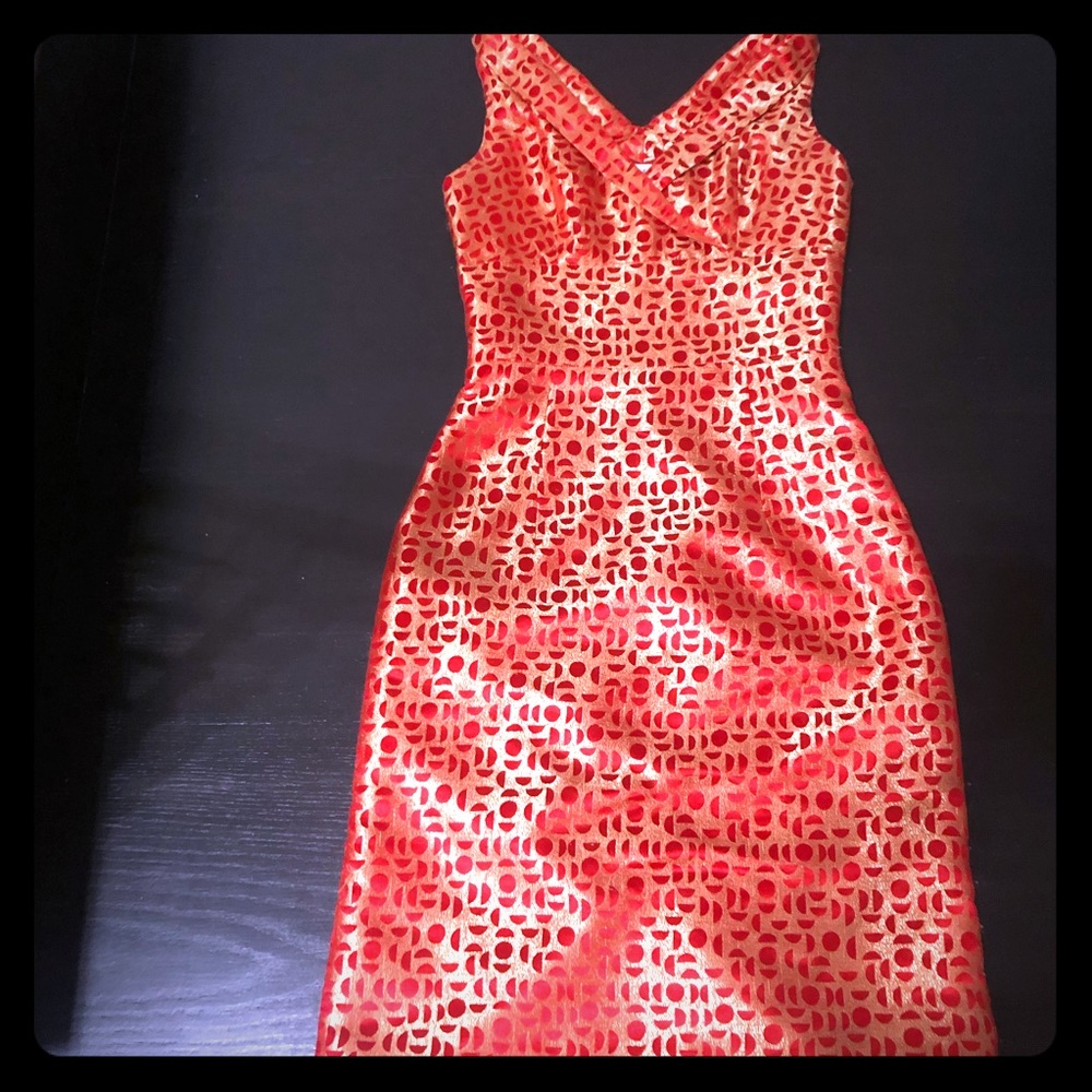 COPY - Red and gold brocade sleeveless cocktail dress 00
